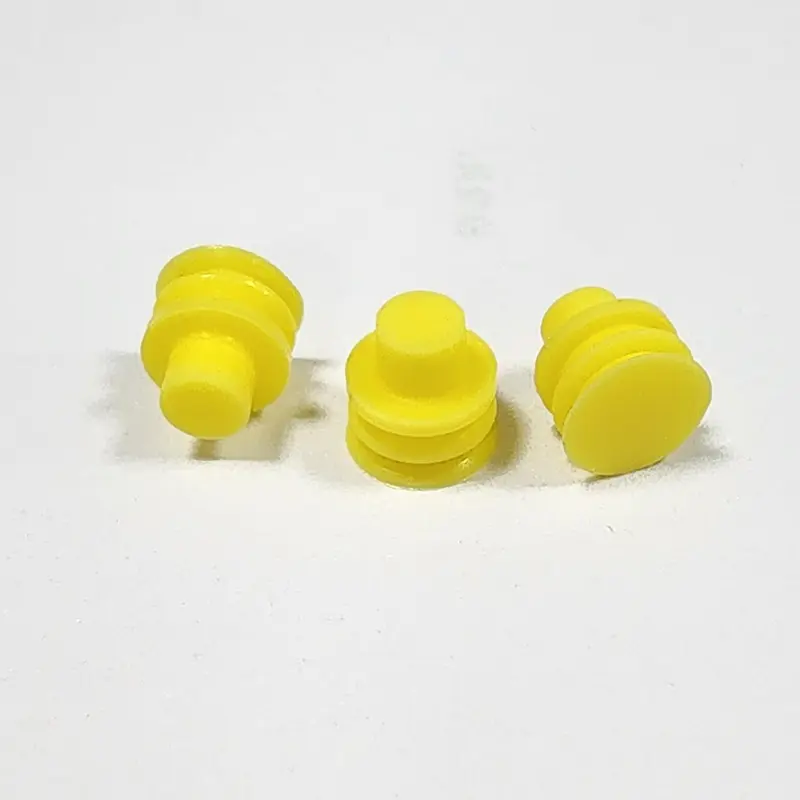 2.6mm पहेलो पहेलो सिलीलीन मोर प्लग
